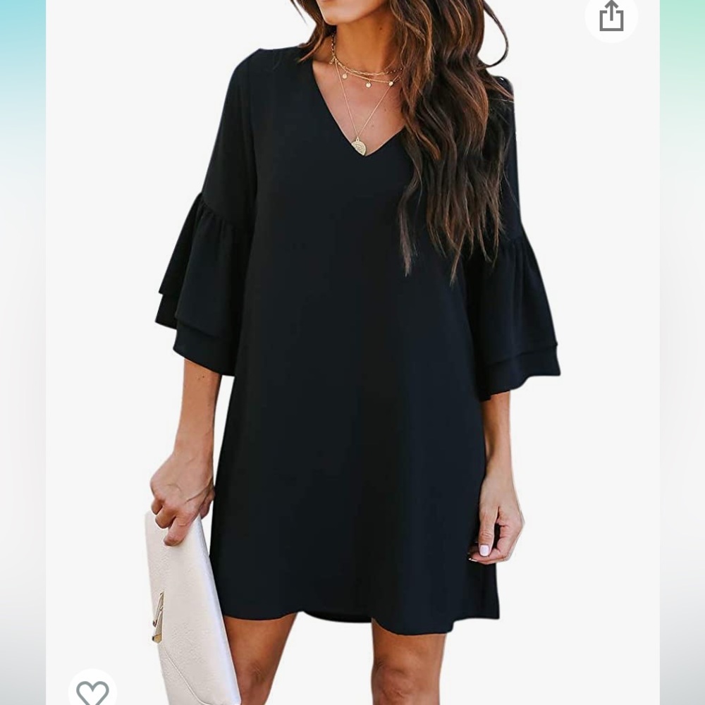 *NWT* Sweet and cute v-neck dress with bell sleeves